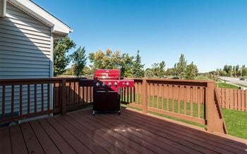Deck*